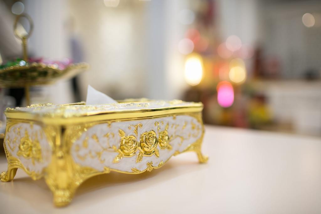 Viola Royal Hotel & Spa Hanoi Buitenkant foto