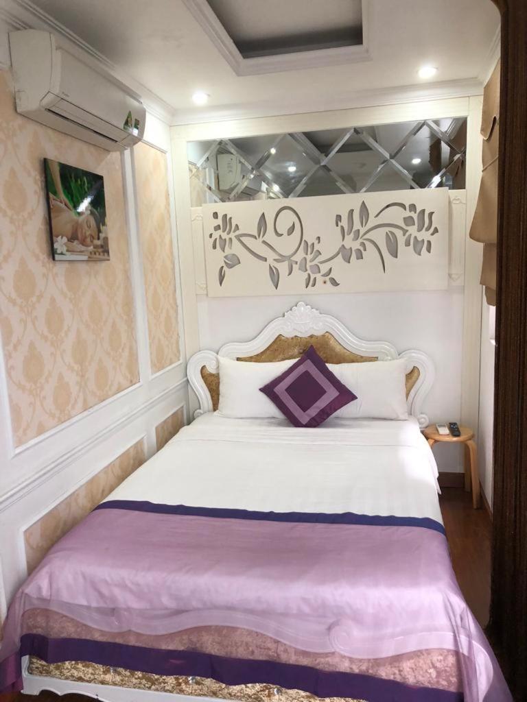 Viola Royal Hotel & Spa Hanoi Buitenkant foto
